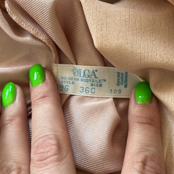 VTG Olga Nylon Slip - Picture 5 of 5